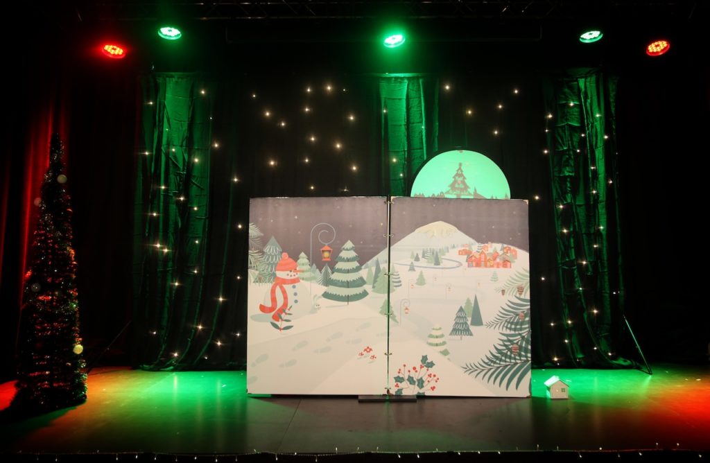 Photo spectacle de Noël pour crèches et écoles maternelles
