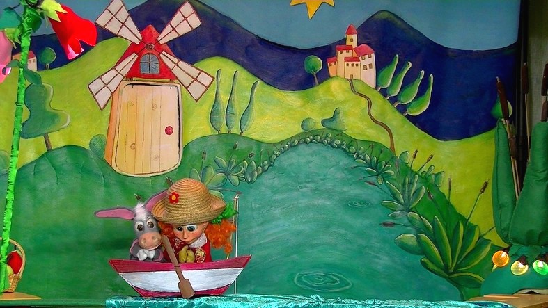 julie-et-leon-dans-la-barque