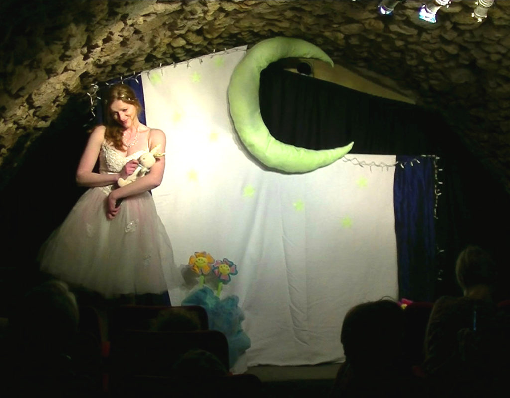 visuel spectacle de Noël pour crèche