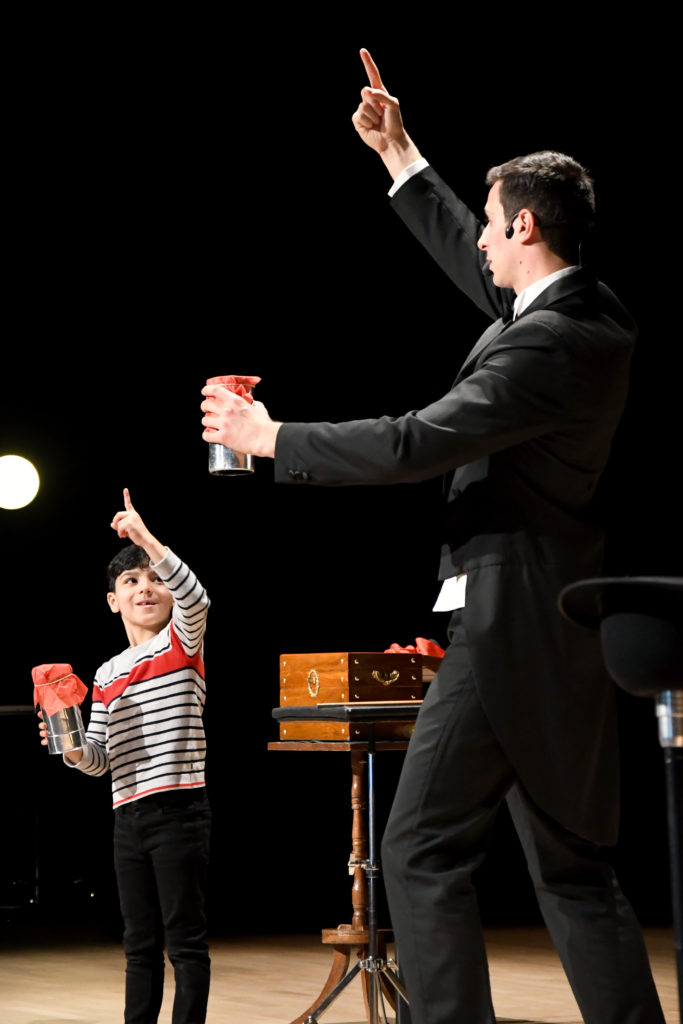 spectacle de magie pour écoles maternelles en Occitanie