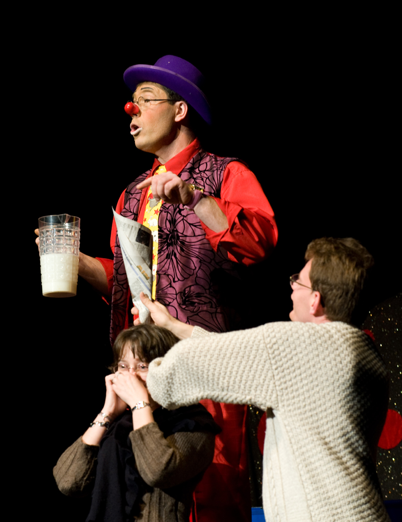 photo spectacle de magie et clown pour enfants