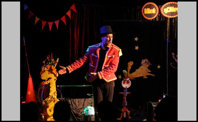 spectacle sur le thème du cirque pour les tout-petits en Auvergne Rhône Alpes